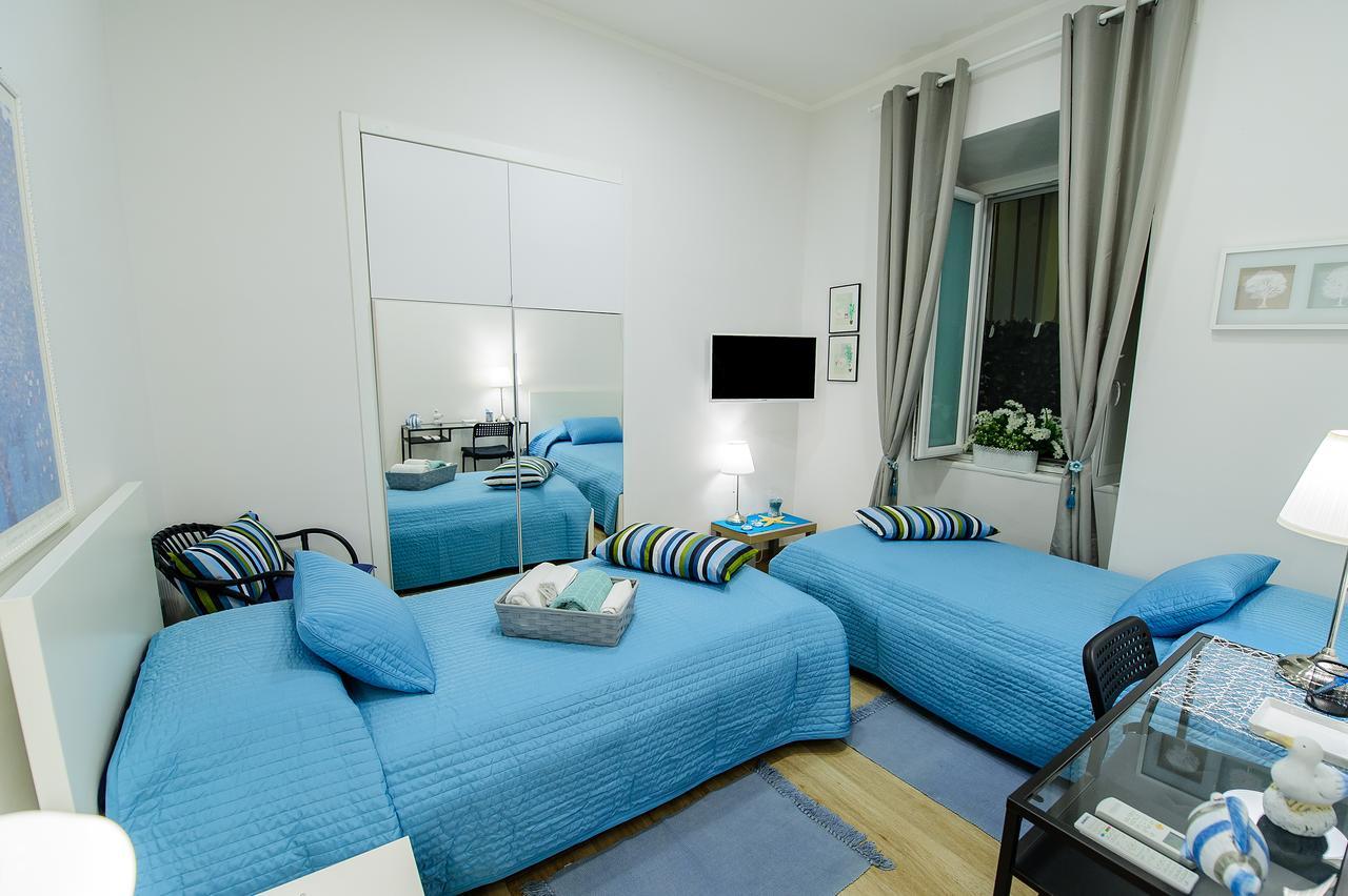 Margherita'S Apartment サレルノ エクステリア 写真