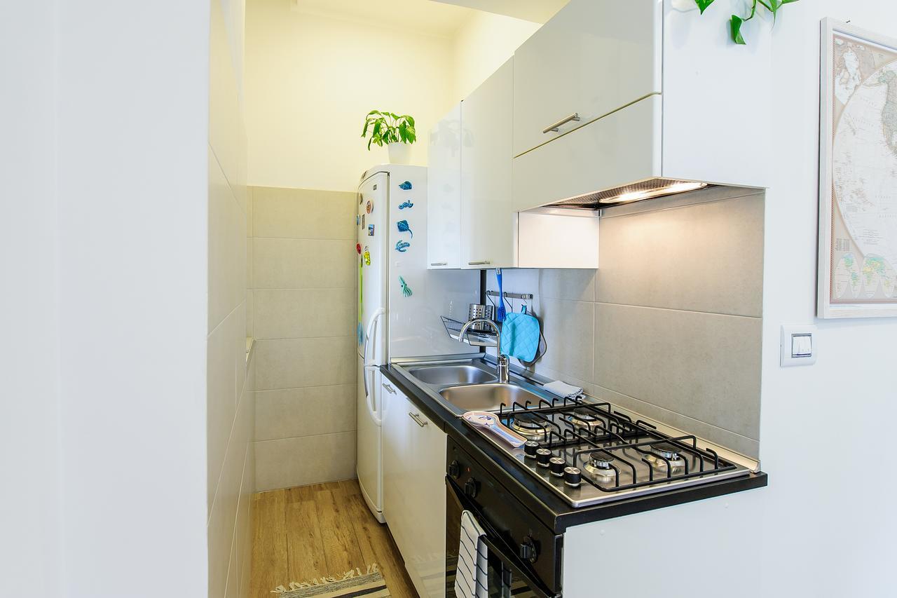 Margherita'S Apartment サレルノ エクステリア 写真